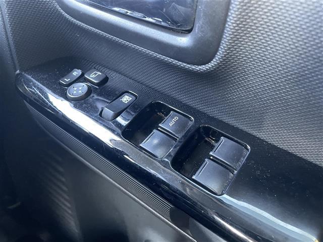 ランドクルーザー、ランドクルーザープラド、ハリアー、RAV4、カローラクロス、ヤリスクロス、デリカD5の中古車をお探しなら当店へ！