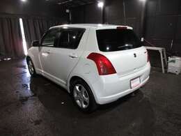 自社ローン　お探しのお客様へ　ローンの審査に自信がなくても収入さえあれば高確率でとおる特別ローンご用意　来店なしでかんたんに審査！