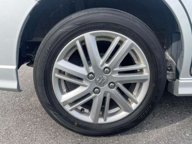 「純正アルミホイール」　純正15インチアルミホイール！各メーカー社外ホイールやスタッドレスタイヤの販売も承ります♪