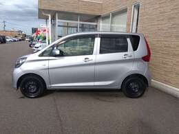 走行4万8千☆メモリーナビ☆TV☆DVD再生☆BLUETOOTH☆ベンチシート☆シートヒーター☆キーレス☆電格ミラー☆純正ドアバイザー☆純正フロアマット☆リアワイパー☆Wエアバック