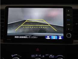 ◆バックカメラ◆リバースにするだけで映ります、後方の安全確認や、狭い駐車場での車庫入れ、雨の日や夜間など視界の悪い時に便利です！安全にバックする為には欠かせない装備です。