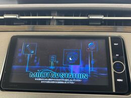 【純正ナビ】人気の純正ナビを装備しております。ナビの使いやすさはもちろん、オーディオ機能も充実！キャンプや旅行はもちろん、通勤や買い物など普段のドライブも楽しくなるはず♪