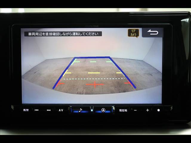 ◆自動車登録業務につきましても、従来は外部の行政書士にアウトソーシングすることが多い業務ですが、自社行政書士が行い費用を軽減しております！