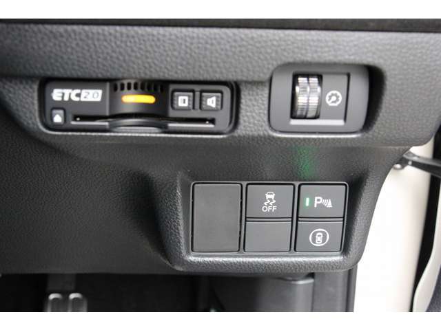 【ETC】今やカーライフにおける重要性はナビにも匹敵するのではないでしょうか？セットアップを行うことで利用可能になります！