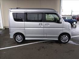 4WD☆禁煙車☆走行5.6万キロ☆試乗できます☆ナビ☆バックカメラ☆エマブレ☆車線逸脱警報☆両側パワスラ☆オートステップ☆シートヒーター☆ETC2.0☆ドラレコ☆HIDヘッドライト☆フォグ☆リアソナー