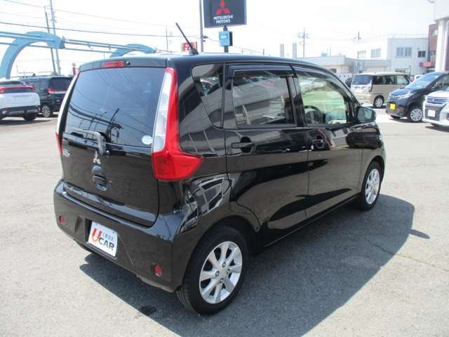 三菱認定中古車に関しましては、延長保証もお選びいただけます。エアコンが、オ-ディオが、電動ドアミラ-等が壊れてしまった時、部品の1故障に付き免責￥3.000で修理いたします。　ディーラーならでは！！ですネ