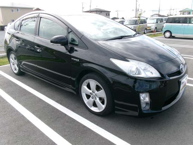 全国販売・納車可能です！当店にて購入手続きから登録・納車手続きまで責任を持って行います。遠方販売についてはお気軽にお問い合わせください。