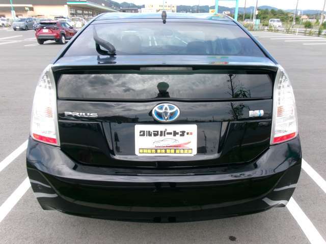 中古車となりますので、在庫車輛につきましては、基本的にご来店頂き現車確認をお願い致します。ご遠方等でご来店が厳しい場合には、オンライン商談（ビデオ通話）も可能です！