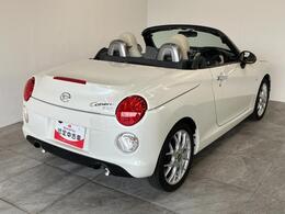 お客様にぴったりなおクルマをお選びいただけますように様々な展示車をご用意致しております！ダイハツの軽自動車だけではなく、他メーカー車やコンパクトカー・ミニバンなども数多く取り揃えております！