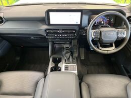 グループ総在庫数約30，000台！！全国の系列店からメーカー・車種問わずご紹介出来るので、あなたにピッタリのお車が見つかるはずです♪まずはお問い合わせ下さい☆