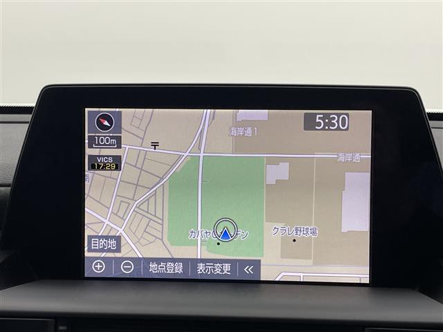 【純正8インチナビ】操作性、見た目、共に優れており純正プションで選べるナビです！