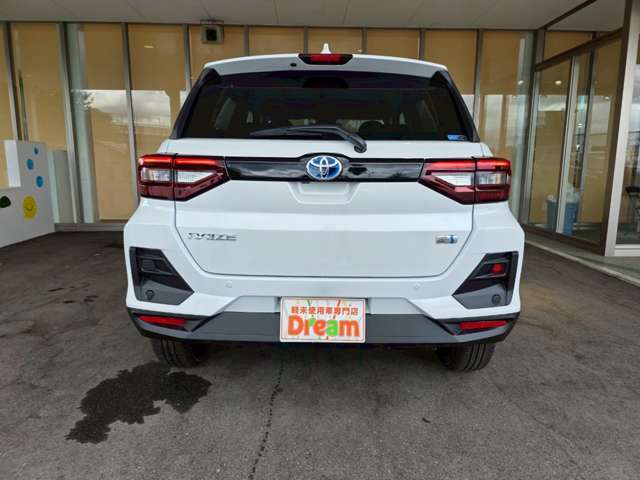 ☆新車の販売も可能です☆新車ご希望のお客様も是非当店にご相談下さいませ♪