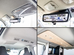 メーカーオプションのデジタルインナーミラーも装備してます！