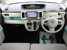 すっきりとしたムーヴキャンパスらしいデザインのダッシュ回り！フロントビューの視認性もよく運転しやすいと思います★