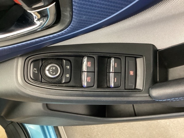 ドアスイッチもシンプルで、使いやすさを考え設計されています。