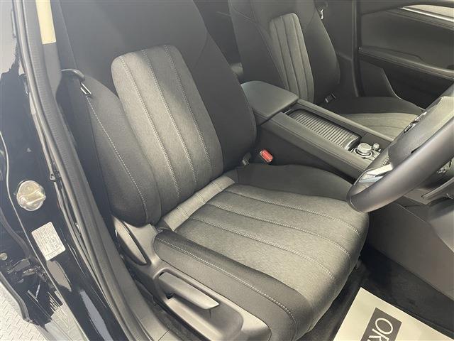 ご納車後もご安心くださいませ！　自社グループで車検整備工場・板金塗装工場・サービスステーションを完備しております！