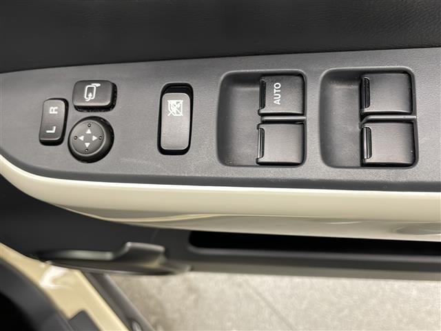 気になる車はお電話やメールで当店にお問い合わせください。なお、お電話での在庫の取り置きはできません。ご来場の際は、商談が重なる事が増えていますので事前に在庫有無をご確認くださいませ。