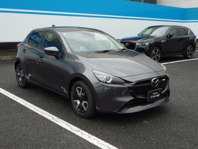 初めての車選びの場合でも安心してご来店ください。