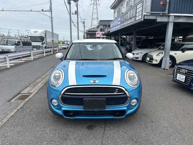 乗り出し105万円税込みです。千葉、成田ナンバー登録0円。ご自身で自走登録される場合は登録費も0円です♪