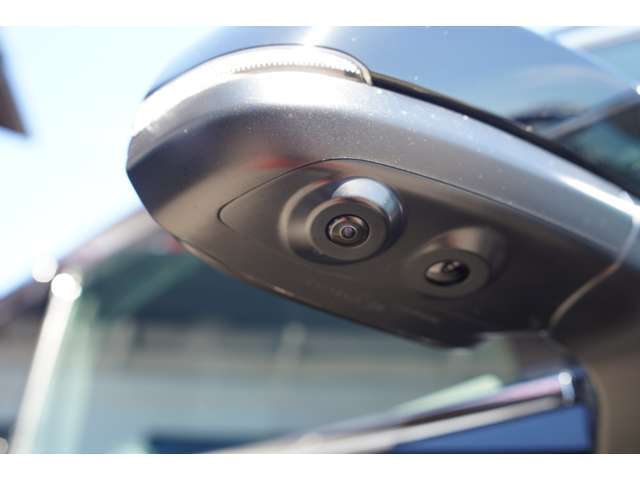 弊社では全車無修復車・保証付・メーター不正無の高品質・高年式の車を多数展示、販売しております。