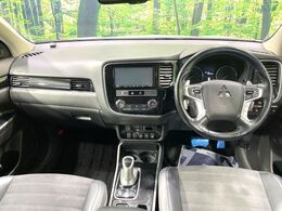 グループ総在庫数約30，000台！！全国の系列店からメーカー・車種問わずご紹介出来るので、あなたにピッタリのお車が見つかるはずです♪まずはお問い合わせ下さい☆