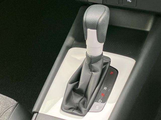 国産車から輸入車まで多様なお客様のニーズのお応えできるように、全国規模で豊富な在庫展開！車のことならWECARSへ！