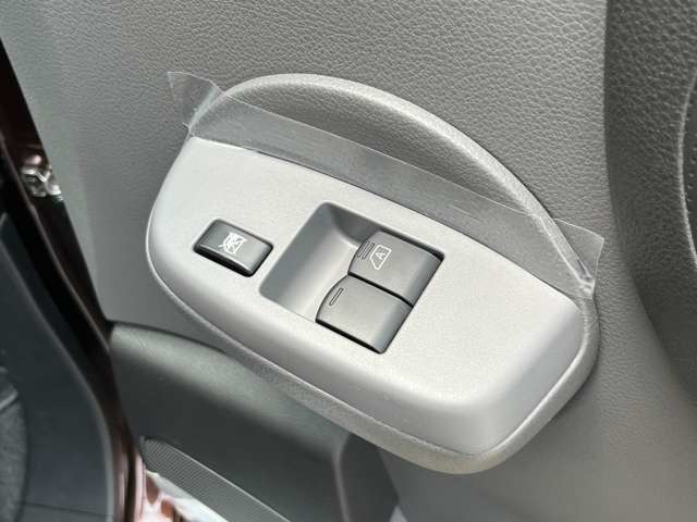 全ての方に、ご安心してお乗り頂けるよう当店では、第三者機関（JAAA日本自動車鑑定協会）により、お車の車両状態品質を提示しております。