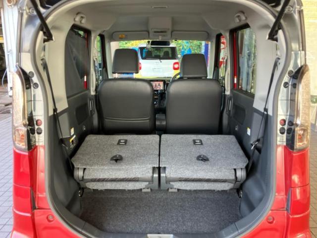 WECARS（ウィーカーズ）は全国250店舗展開！お客様が安心してカーライフをお楽しみいただけるよう社員一同心を込めてサポートいたします。