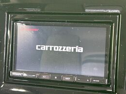 【ナビゲーション】目的地までしっかり案内してくれる使いやすいナビ。Bluetooth接続すればお持ちのスマホやMP3プレイヤーの音楽を再生可能！毎日の運転がさらに楽しくなります！！