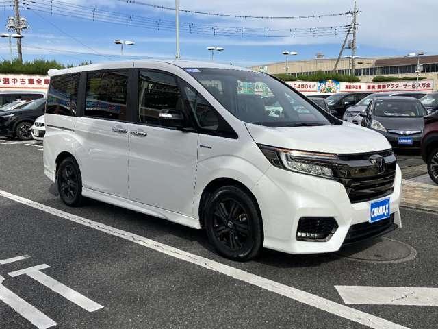 指定工場完備・車検・整備もしっかりと行います。お車の事ならニチエイ・カーマックスにお任せ下さいませ！