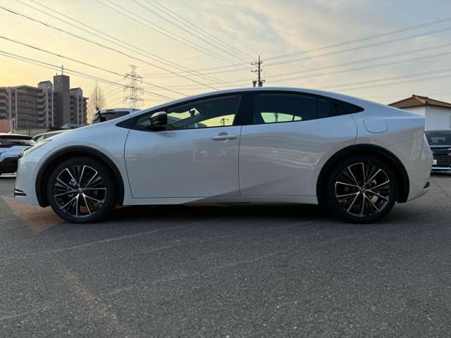 【即納！登録済み未使用車！特別低金利！】パノラミックビューモニター ETC2.0 シートヒーター 19インチアルミホイール ブラインドスポットモニター AC100Vコンセントアップルカープレイ フルセグTV スペアタイヤ8DA