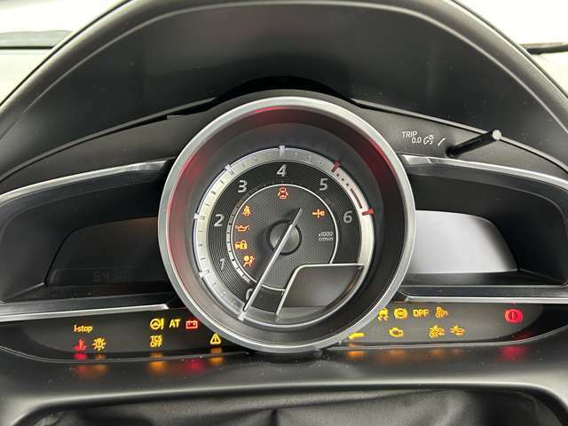 ◆【スピードメーター】メーターがシンプルで見やすく運転しやすいですね！