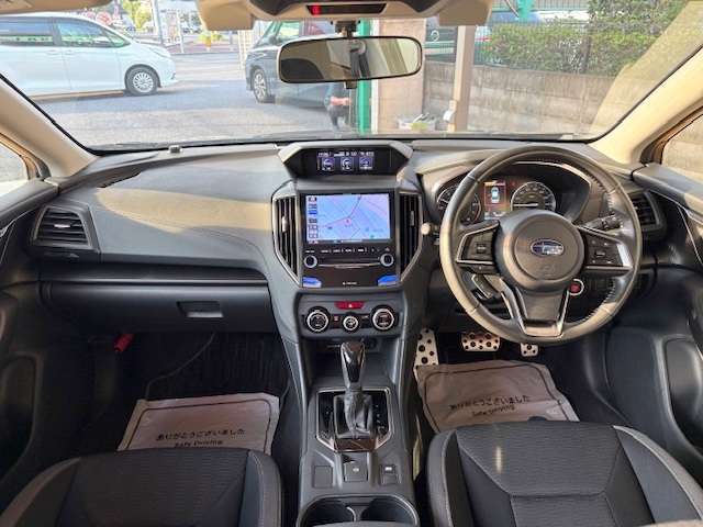 運転席廻りの画像です！操作スイッチ類も比較的に綺麗な状態です♪他に詳細画像をご希望の方はこちら！【1st@e-g-a.co.jp】へご連絡ください！