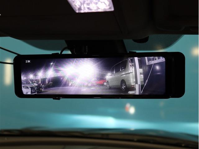 デジタルインナーミラー装着車の為夜間でも鮮明に後方確認可能です！