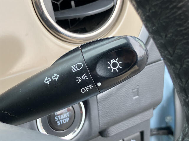 自社ホームページでは、お得な情報満載！最新チラシや目玉車などの情報は【ナオイオート　車販売】で検索★