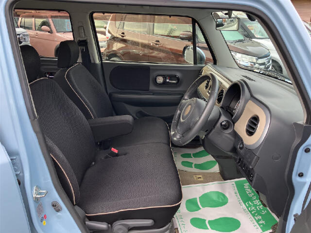 ナビ・ETC・ドライブレコーダー等の付属品の取り付けやボディコーティングの施工も行っております。気になることは何でもご相談ください！