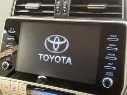 【純正ナビ】人気の純正ナビを装備。オーディオ機能も充実しており、Bluetooth接続すればお持ちのスマホやMP3プレイヤーの音楽を再生可能！毎日の運転がさらに楽しくなります！！