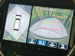 【全方位モニター用カメラ】専用のカメラにより、上から見下ろしたような視点で360度クルマの周囲を確認することができます☆死角部分も確認しやすく、狭い場所での切り返しや駐車もスムーズに行えます。