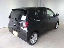 【カローラ富山認定中古車】 3つの安心をこの1台に 1.徹底した洗浄　2.車両検査証明書付き3.ロングラン保証付き