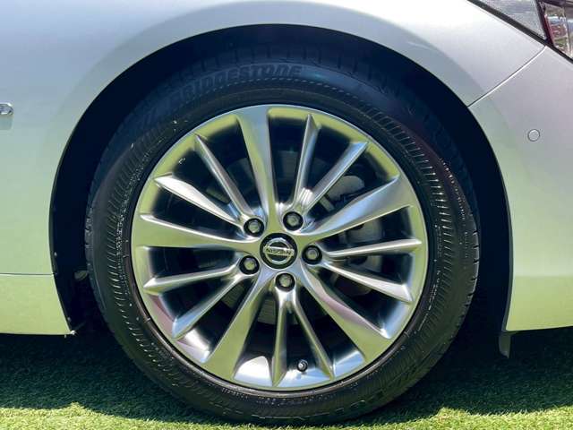 各メーカー・ブランドのタイヤ取り扱い御座います！お客様にぴったりなタイヤご用意します。