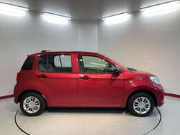 毎週火曜日は定休日ですが、その他にも定休日がありますので、ご来店前に一度ご連絡いただけるとスムーズにお車をご覧いただけます！