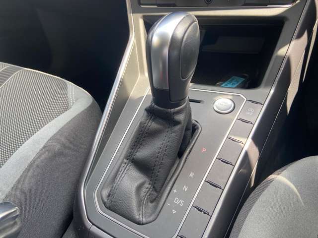 ぜひ厳選したドイツプレミアムブランドのお車を、見て・触って・比べてください！