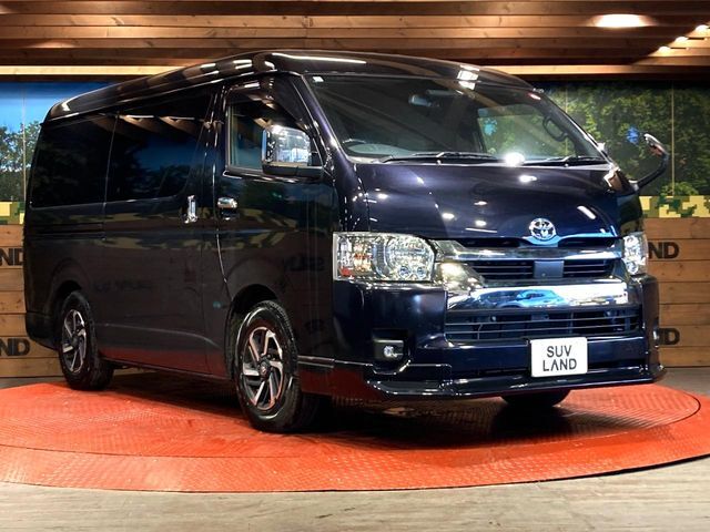 大好評のボディコーティング「弾スプラッシュコート」もご納車までに施工可能。通常のガラスコートと異なる、耐久年数6年の無機質ガラスコーティングが、ボディをキレイな状態に保ってくれます。