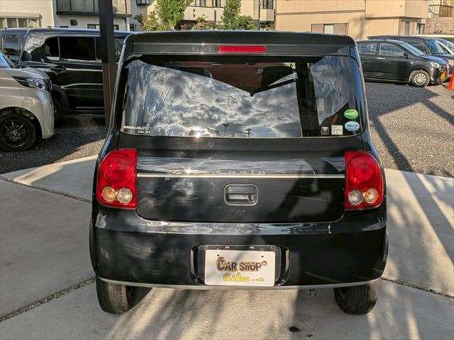 ご来店されずにご購入いただく場合は手付金として1万円をご入金していただければお車は売約済みとさせていただきます。残金は納車日前日までに指定口座へご入金していただきます。