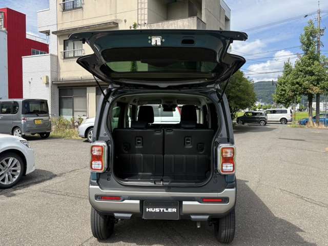 自社整備工場を完備しておりますので、整備・車検・修理などアフターサービスもお任せ下さい。お客様が充実したカーライフをおくれるよう全力でサポートいたします。