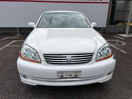 当店の中古車は品質重視で、走行距離の比較的少ない良好なお車を当店スタッフが厳選して仕入れております。