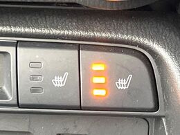 【シートヒーター】寒い日に重宝するシートヒーター！エアコンより早く温まってくれるので寒がりの人も安心ですね♪エアコンの温風は乾燥するから苦手、という方にもをおすすめです。