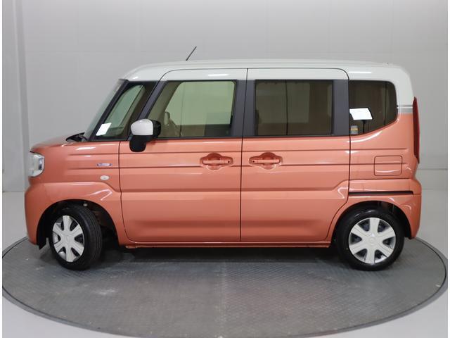 後席両側電動スライドドア☆　小さなお子様の乗り降りも気楽に行えます。荷物で手一杯の際も、アクションスイッチでドアの開閉ができる上、開口部も広いため大きな物でも一人で積込みが行いやすいです！
