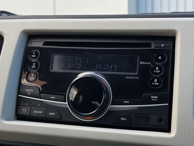お好きな音楽を車内でお楽しみいただけます♪スピーカー交換・ウーハー追加などの音質向上や、最新ナビ・後席モニター等の取り付けも是非ご相談ください！