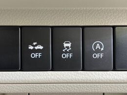 【スズキ　レーダーブレーキサポート】走行中に前方の車両等を認識し、衝突しそうな時は警報とブレーキで衝突回避と被害軽減をアシスト。より安全にドライブをお楽しみいただけます。